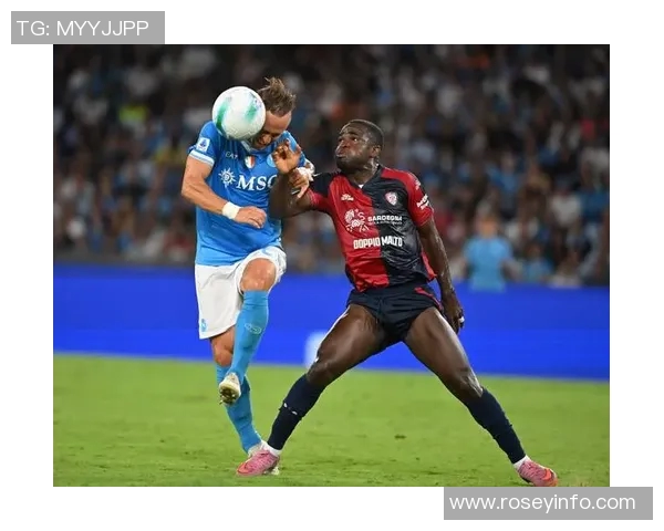 8月30日足球界亮点球星盘点 聚焦当日最热赛事与表现分析